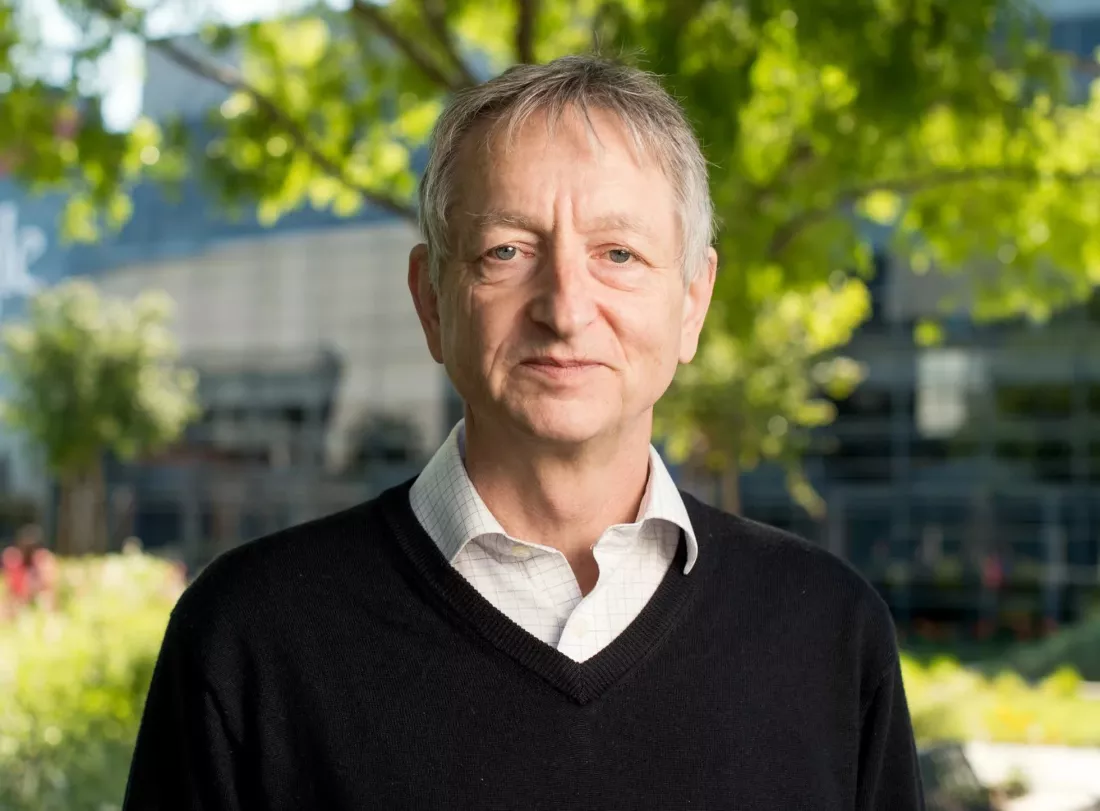 More information about "Ο πρωτοπόρος της τεχνητής νοημοσύνης Geoffrey Hinton εγκαταλείπει την Google για τους κινδύνους αυτής"