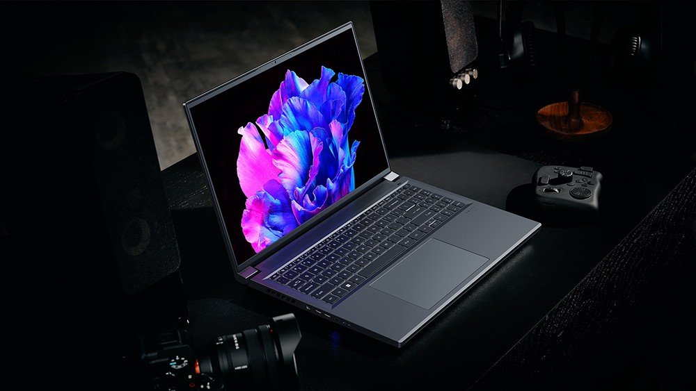 More information about "Η Acer λανσάρει το νέο Swift X 16 laptop με επεξεργαστή AMD Ryzen 7040 Series και NVIDIA GeForce RTX 40 Series GPU"